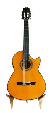 Exklusive Francisco Broseta Flamencogitarre Florentine Cutaway